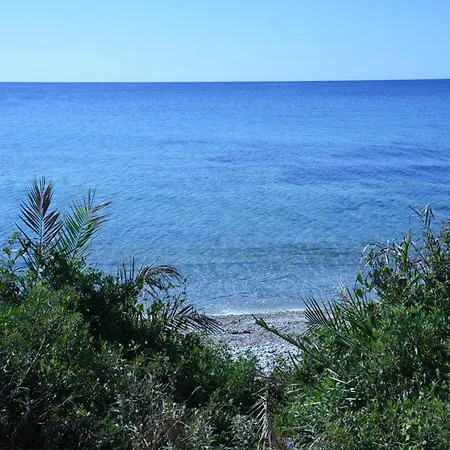 Alkea Beachfront Moles Kalives Halkidiki *