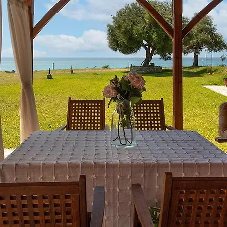 Dom wakacyjny Alkea Beachfront Moles Kalives Halkidiki